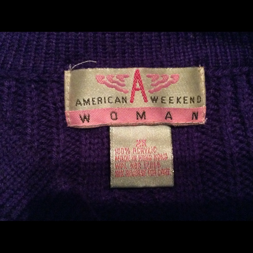 Sweater - Picture 3 of 3